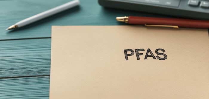 PFASと記載された紙