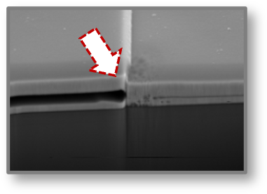 FIB加工を行い、ダメージ箇所を確認