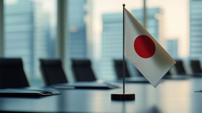 会議室と日本国旗