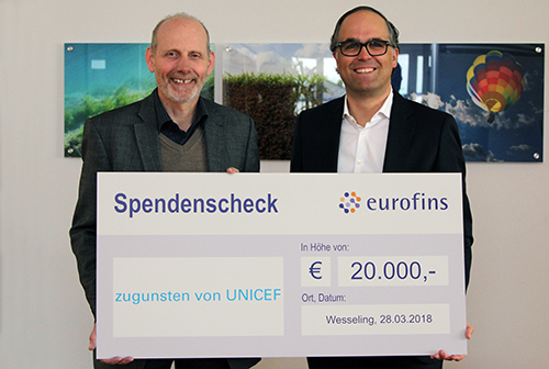 Eurofins Spendenscheck-Übergabe an UNICEF